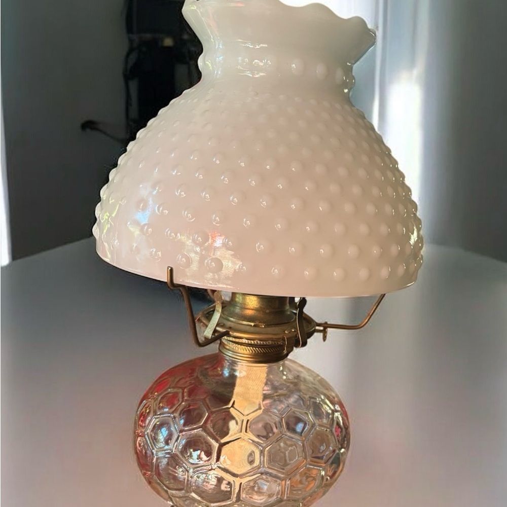 Elegant White and Gold Glass Oil Lamp